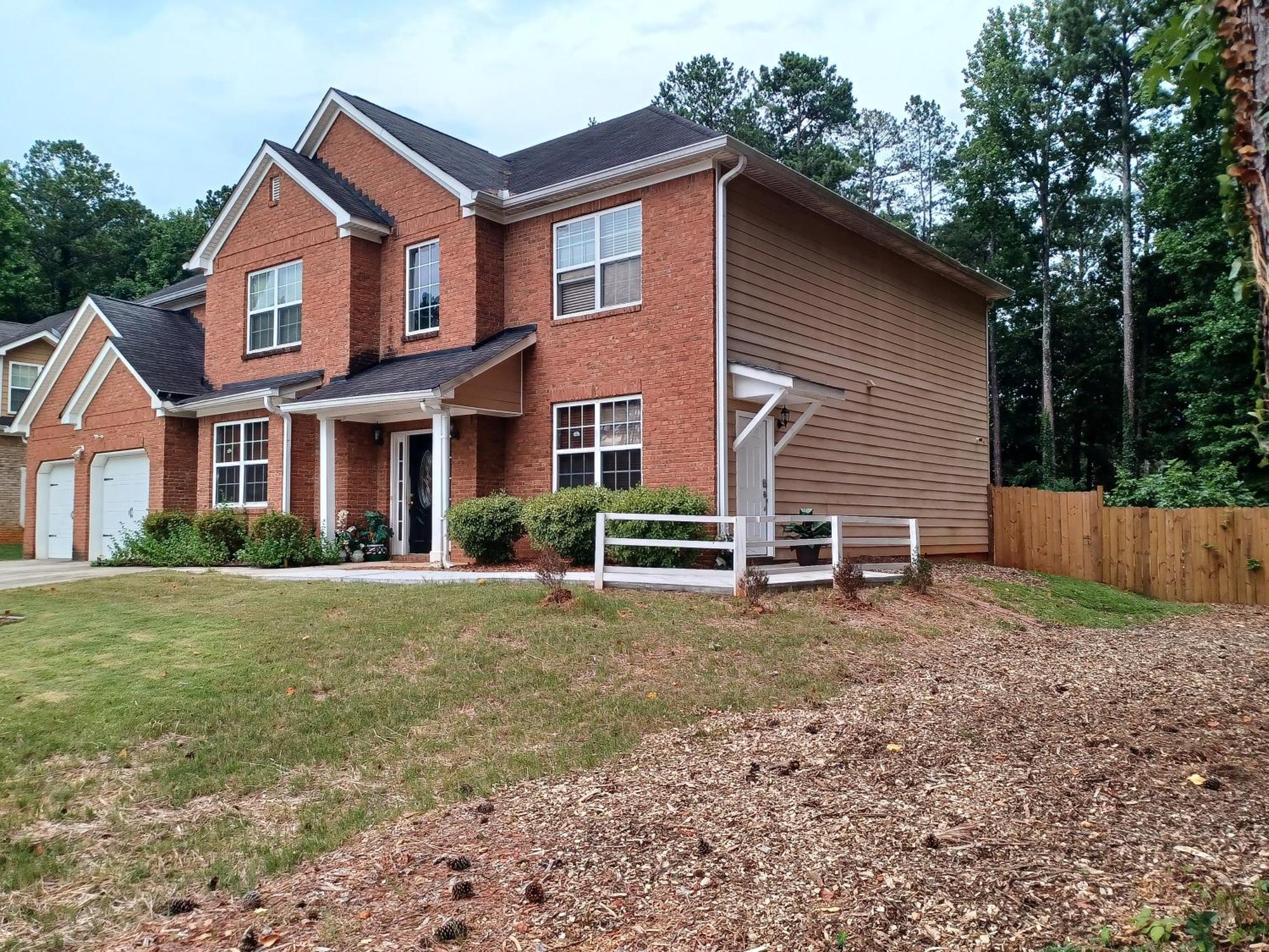 Luxury Suite Austell Exterior photo